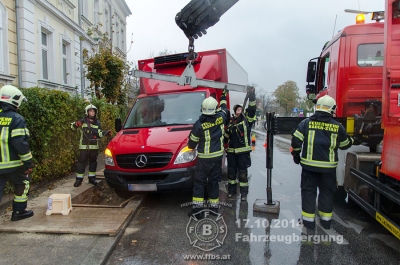 20141017 TE Fzg. Bergung Baden © www.ffbs.at