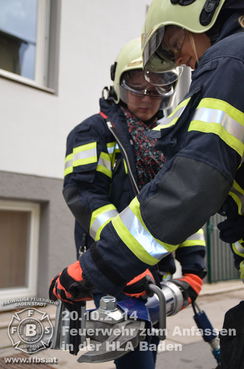 2014_10_20_feuerwehr_zum_anfassen_hla_baden_005
