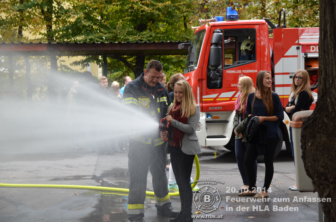 2014_10_20_feuerwehr_zum_anfassen_hla_baden_015