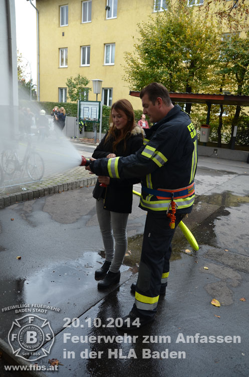 2014_10_20_feuerwehr_zum_anfassen_hla_baden_026