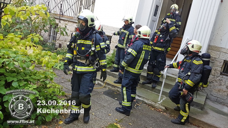 20160923 Küchenbrand Elisabethstr.