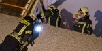 2017_11_04 - Verdacht auf Zimmerbrand nach Explosion in Wohnung in einer Wohnhausanlage in Baden - Foto: Stefan Schneider FF Baden-Stadt / www.ffbs.at