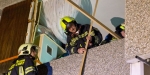 2017_11_04 - Verdacht auf Zimmerbrand nach Explosion in Wohnung in einer Wohnhausanlage in Baden - Foto: Stefan Schneider FF Baden-Stadt / www.ffbs.at