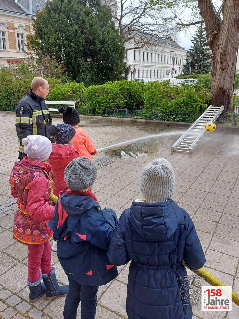 20230418 Sicherheitstage an Badener Volksschule Pfarrplatz