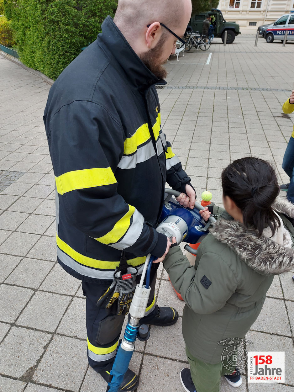 20230418 Sicherheitstage an Badener Volksschule Pfarrplatz