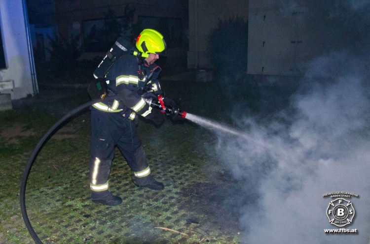 20190609 Brand Baden Foto: Dominik Judt FF Baden-Stadt