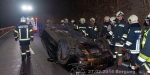 2014-02-28 Fahrzeugbergung - Pkw lag nach Unfall am Dach