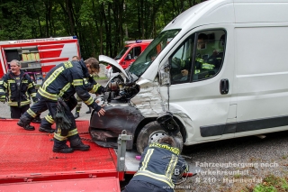 2014-08-13_fahrzeugbergung_b210_022