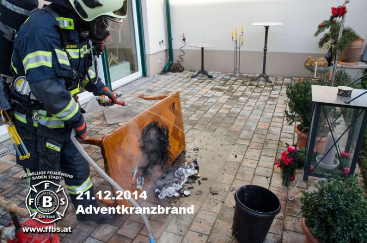 2014_12_21 Adventkranzbrand