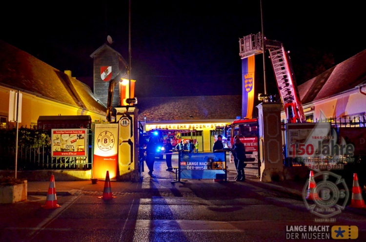 2015.10.03 - Lange Nacht der Museen mit dem Feuerwehrarchiv der Freiw. Feuerwehr Baden-Stadt