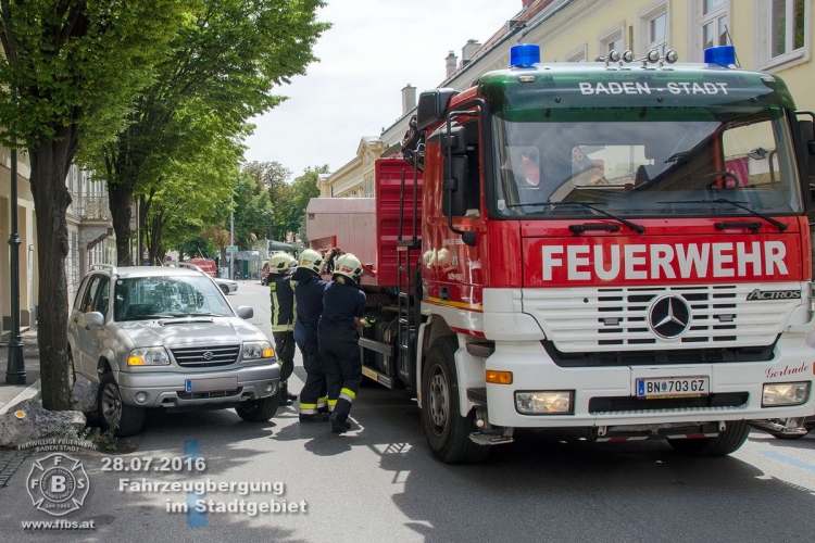 20160728 Fahrzeugbergung Baden Kaiser Franz Josef Ring