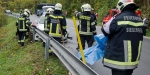 2017-10-27_Verkehrsunfall_B210_Helenental_PKW_gegen_Reisebus - www.ffbs.at - Freiw. Feuerwehr Baden-Stadt