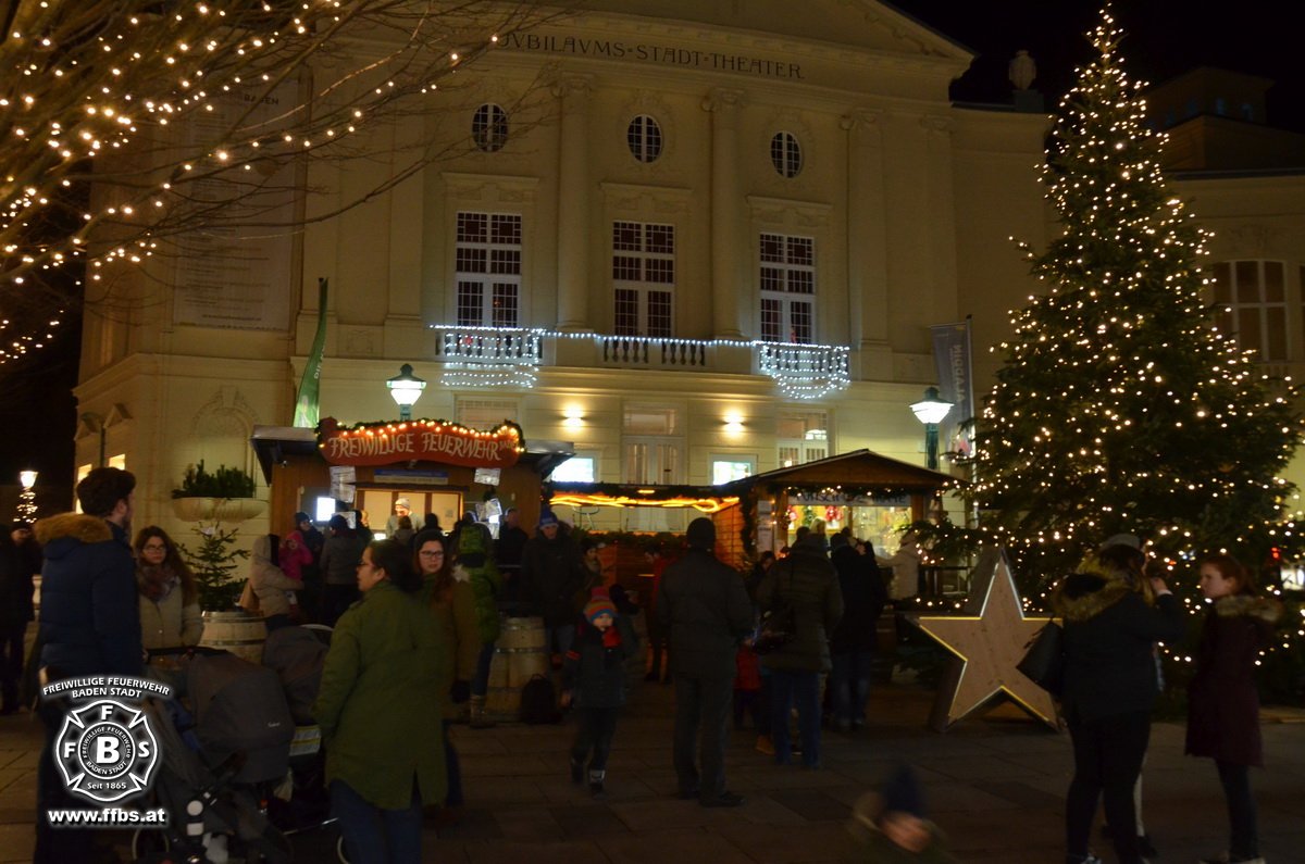 2017-12-06 - Feuerwehr Baden-Stadt und die Kinderei bringen den Nikolaus