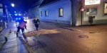 20230331 Betriebsmittelaustritt nach Unfall Pkw gegen Moped in Baden