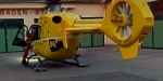 20230708 ÖAMTC C3 Notarzthubschrauber landet im Feuerwehrhof Grabengasse in Baden